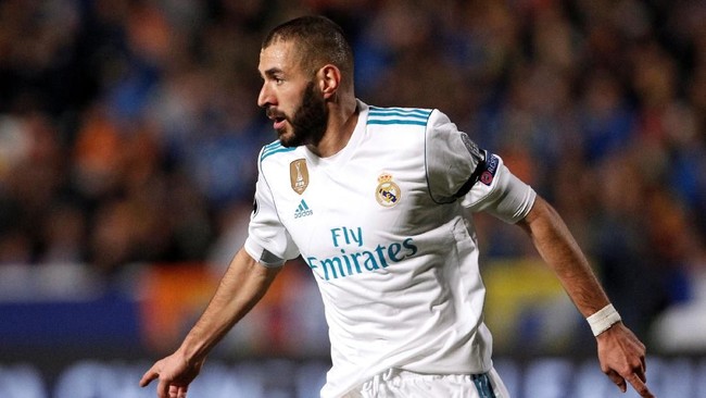 Karim Benzema mengakui dirinya kini merasa lebih bertanggung jawab dalam produktivitas gol Real Madrid seiring kepergian Cristiano Ronaldo.