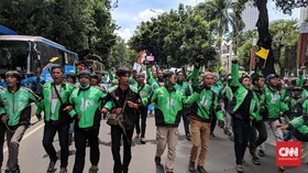 Merasa Tak Adil, Seribu Sopir Ojek Online Demo ke Istana