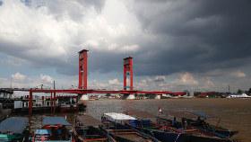 Pasar Baba Boentjit dan Pesona Sungai Musi