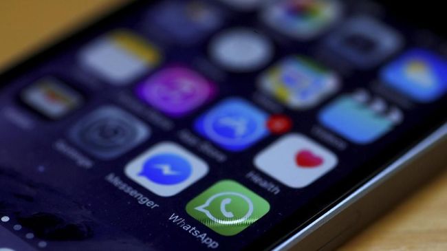 Facebook, Instagram, WhatsApp Dikeluhkan 'Down' Hampir 12 Jam