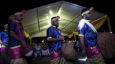 FOTO: Musik India di Atas Panggung Malaysia Ensambel 'urumee melam' yang dahulu merupakan musik untuk kelas pekerja India, kini dimainkan di festival-festival Hindu di Malaysia.