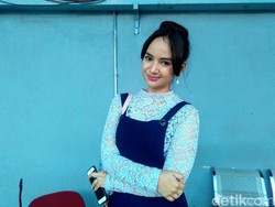 Kabar Bahagia! Angelica Simperler Menikah Hari Ini