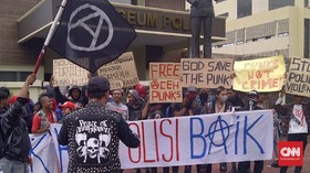 Ideologi Punk, Anarkisme dan Bunuh Diri Kelas