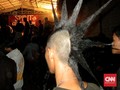 Pria AS Pecahkan Rekor Rambut Mohak Tertinggi di Dunia
