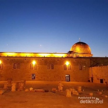 Ternyata Ini Orang yang Diizinkan Israel Salat Tarawih di Masjidil Aqsa