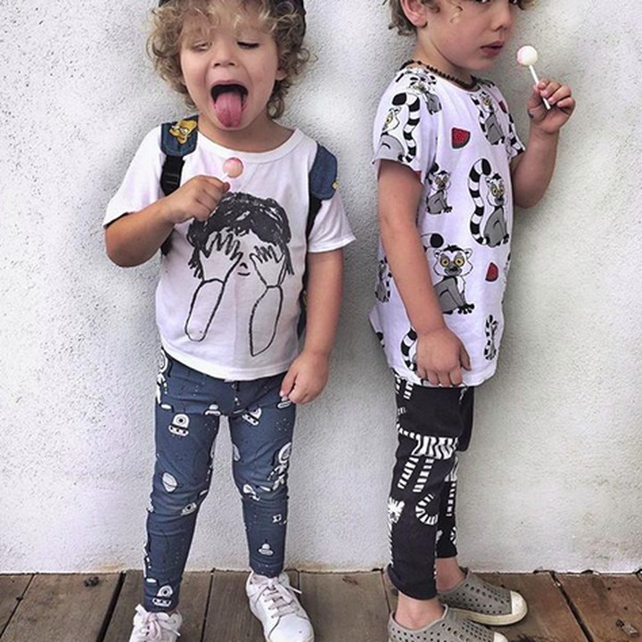 <div>Beginilah ekspresi suka-suka dua anak laki-laki pas dikasih lolipop. Hu-hu-hu. (Foto: Instagram/ @haus_of_boys)</div>
