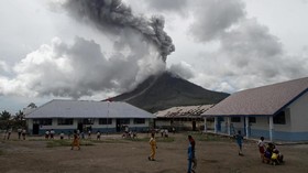 Gunung Sinabung Meletus Tiga Kali Sabtu Pagi