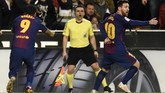 FOTO: Kontroversi Gol Lionel Messi Tak Disahkan Barcelona ditahan imbang Valencia 1-1 di Stadion Mestalla pada pertandingan La Liga yang diwarnai kontroversi gol Lionel Messi tidak disahkan.