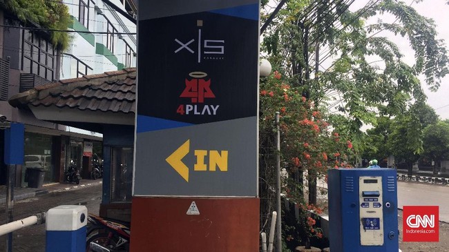 Sandiaga masih menunggu hasil investigasi Dinas Pariwisata DKI Jakarta tentang dugaan tindak asusila di karaoke 4Play, milik Alexis Group, di Jakarta.