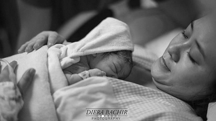 Cerita Melahirkan Ryana Dea: Beratnya Perjuangan Jadi Ibu Ingat nggak, Bun, saat dulu melahirkan si kecil? Selalu ada cerita menarik di balik kelahiran.