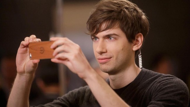 CEO dan pendiri Tumblr David Karp memutuskan hengkang dan akan resmi mengundurkan diri pada akhir tahun nanti.