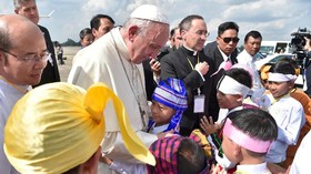 Jenderal Min Aung: Tak Ada Diskriminasi Agama di Myanmar