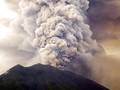 Gunung Agung Kembali Keluarkan Asap Kelabu 2.500 Meter