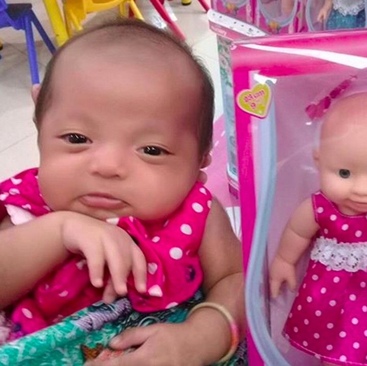 <p>Jangan sampai ketuker ya, Bun, melihat foto ini. (Foto: Instagram/ @joelia_smith)</p>