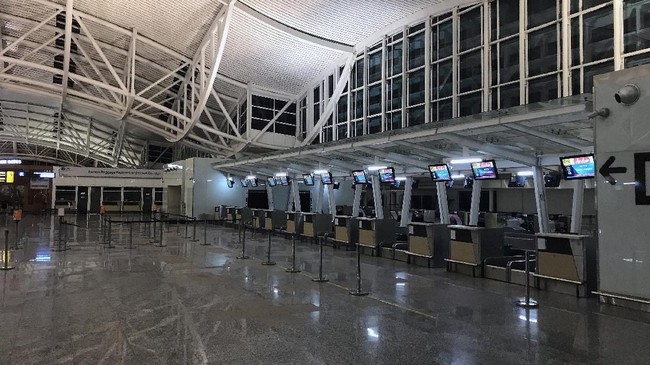 Bandara Internasional I Gusti Ngurah Rai, Bali, mulai mengoperasikan dua apron untuk mengakomodasi lalu lintas penerbangan jelang Forum IMF-World Bank 2018.