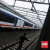 Anggota DPR Minta KAI Buka Satu Gerbong Khusus Merokok di Kereta Api