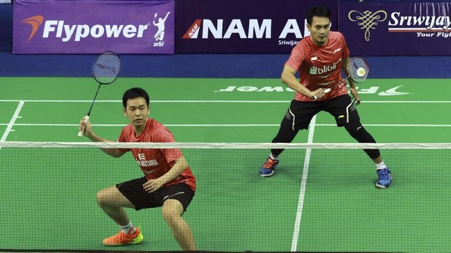 Hendra yang setahun belakangan berduet bersama pebulutangkis asal Malaysia Tan Boon Heong, akan dipasangkan kembali dengan Mohammad Ahsan.