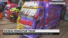Parade Ratusan Miniatur Truk Kayu