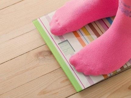 Kita Perlu Waspada Kalau Berat Badan si Kecil Turun Drastis, Bun