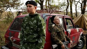 FOTO: Marak Pelatihan Militer Anak di Rusia