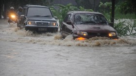 Jangan Panik Jika Rem Berbunyi Usai Terobos Banjir