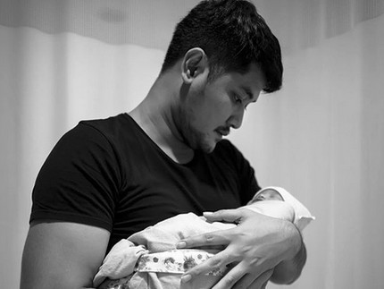 Momen-Momen Saat Puadin Redi Menjadi Seorang Ayah