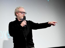 Alasan Ridley Scott Tolak Sekuel Top Gun
