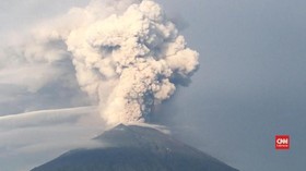 VIDEO: Warga Sekitar Gunung Agung yang Berkeras Tak Mengungsi