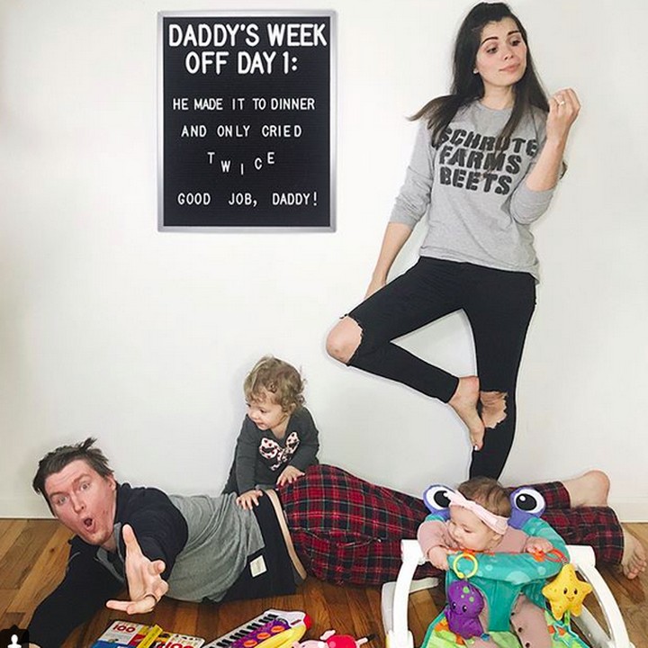 <p>Senangnya kalau ayah lagi libur terus tugas momong si kecil diambil alih ayah. Tetap semangat ya, Yah! (Foto: Instagram/ @mayavorderstrasse)</p>