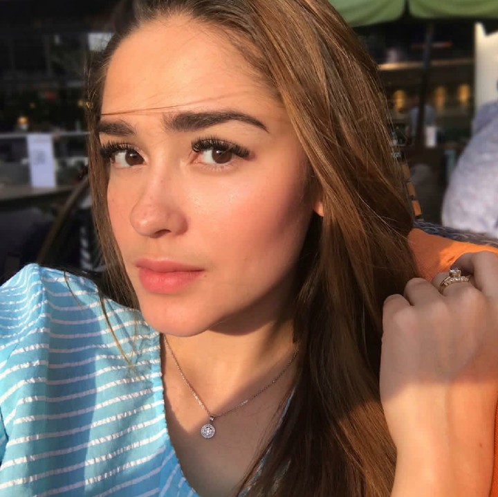 <div>Begini tampilan Yasmine Wildblood, aktris cantik blasteran Inggris-Indonesia yang sekarang sudah punya anak. (Foto: Instagram/yaswildblood)</div>