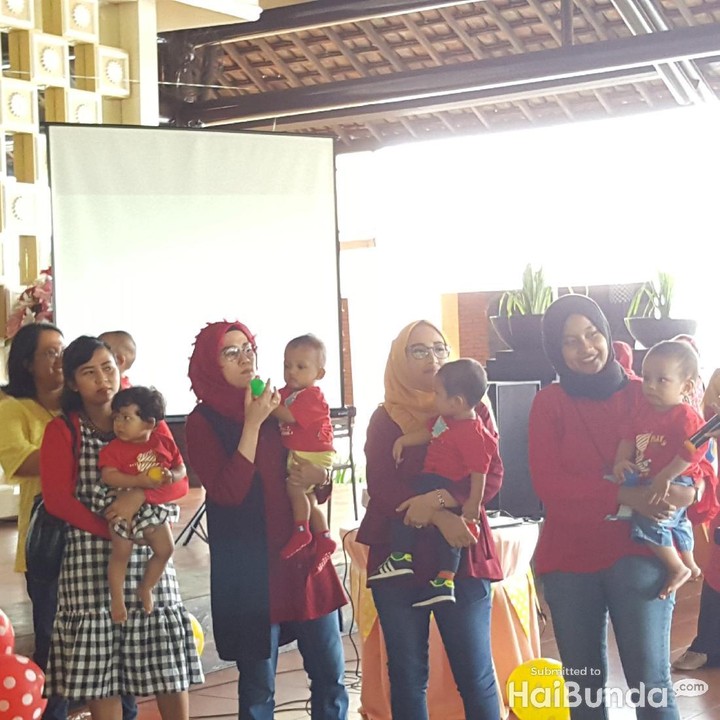 <p>Ada game dulu sebelum tiup lilin. Ayo, semangat!</p>