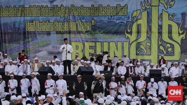 Anies Baswedan menyatakan bahwa Aksi 212 sudah mengecewakan para pihak yang pesimistis dengan kedamaian yang terjadi dalam aksi itu.