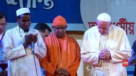 VIDEO: Paus Fransiskus Akhirnya Sebut Rohingya