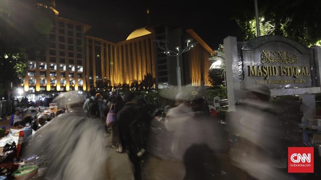 Sekretaris Majelis Tarjih dan Tajdid PP Muhammadiyah menyatakan putusan Munas Tarjih pada akhir pekan lalu bersepakat soal waktu masuk subuh.