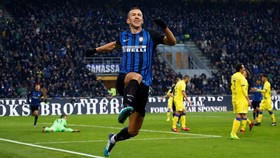 Perisic Cetak Hattrick, Inter Milan ke Puncak Klasemen