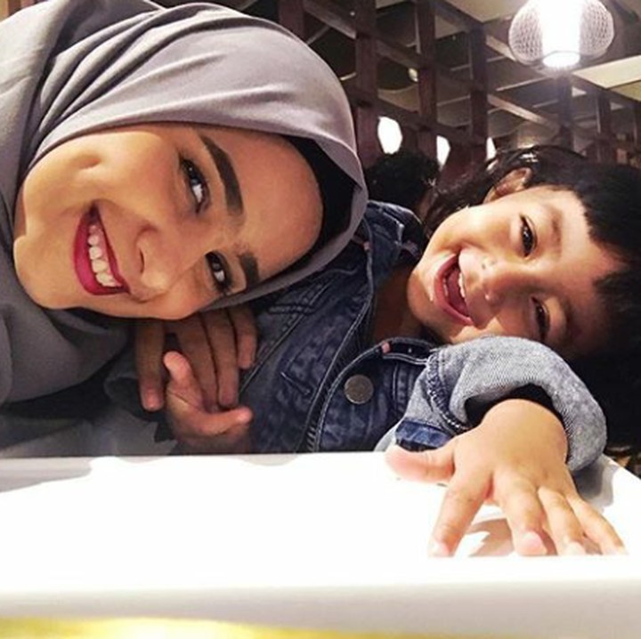 <p>Atau malah mirip Mama Sonya? (Foto: Instagram @sonyafatmala)</p>