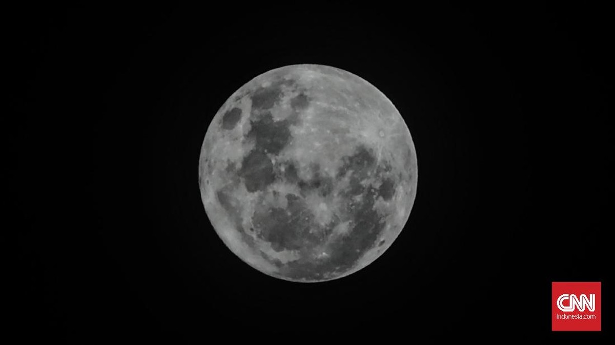 FOTO: Melihat Penampakan Supermoon di Seluruh Penjuru Dunia