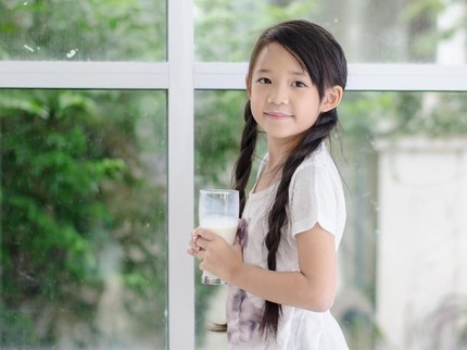 Bunda, Simak Cara Pilih Susu yang Tepat Agar Anak Tak Mudah Sakit