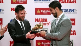 Aksi Lucu Anak Messi dan Luis Suarez