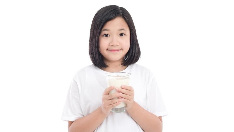 Kata Pakar Gizi Soal Anak Diberi Susu Rendah Lemak karena Takut Obesitas Anak diberi susu rendah lemak karena takut obesitas? Ini kata pakar gizi, Bun.