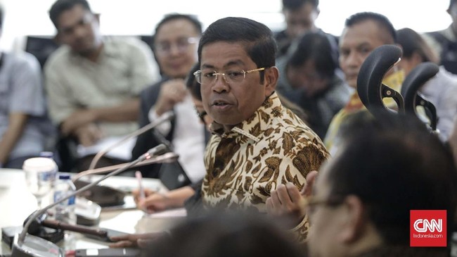 Plt Ketum Golkar Idrus Marham menilai sah-sah saja jika Airlangga Hartarto ingin terpilih aklamasi sebagai Ketua Umum Partai Golkar.