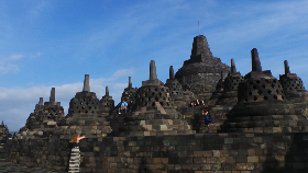 Pesona Borobudur Bius Media dan Blogger Korea
