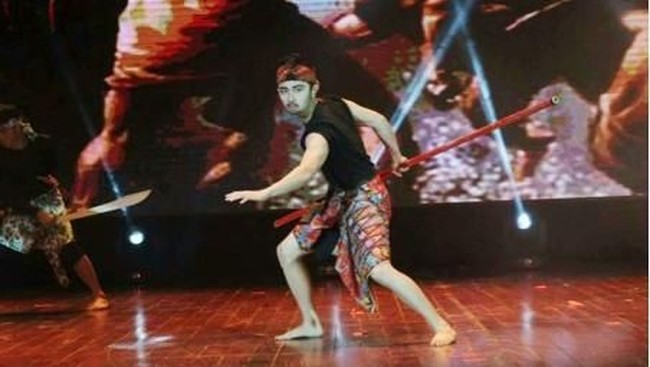 Mahasiswa Indonesia sukses mementaskan opera Ken-Arok, The Legend of Cursed Keris di kampus Jiangxi Normal University (JNU) Nanchang, China, pekan lalu.