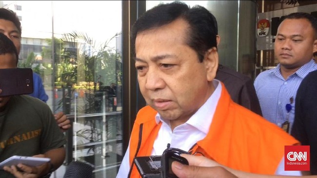 Ahli yang dihadirkan pihak Setnov di dalam praperadilan menilai KPK tak punya itikad baik setelah melimpahkan berkas perkara dugaan korupsi e-KTP.