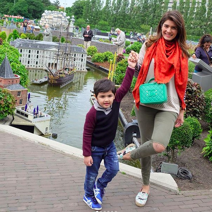 <div>Bisa jadi pas Carissa kecil ya kayak Quenzino gini ya, Bun, wajahnya. (Foto: Instagram/ @carissa_puteri)</div>