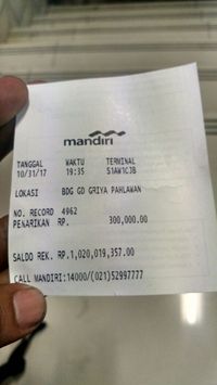 Struk ATM Yang Dibuang Sembarangan Apa Bisa Disalahgunakan? Ini ...