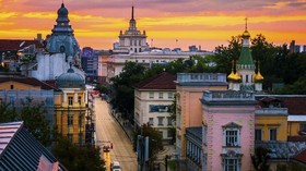 Tradisi Belanja di 'Sogo Jongkok' Bulgaria