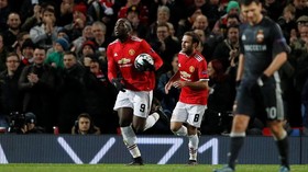 Rapor Buruk Bayangi MU Jelang Undian 16 Besar Liga Champions