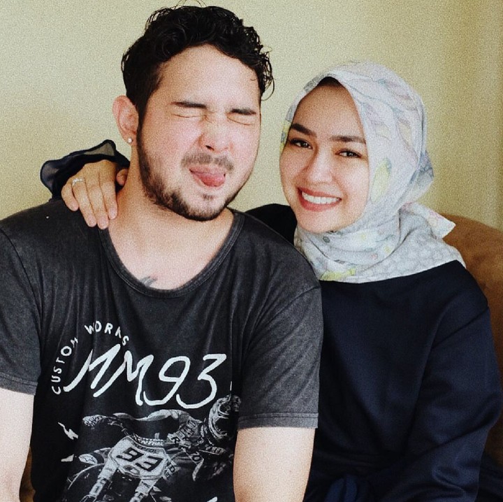<div>Jatuh cinta berkali-kali setiap hari. Hmm, kayaknya ini ungkapan yang tepat buat keduanya.  (Foto: Instagram/aryanifitriana24)</div>