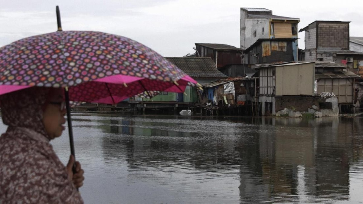 FOTO: Wajah Kampung yang Bertahun-tahun Mengapung